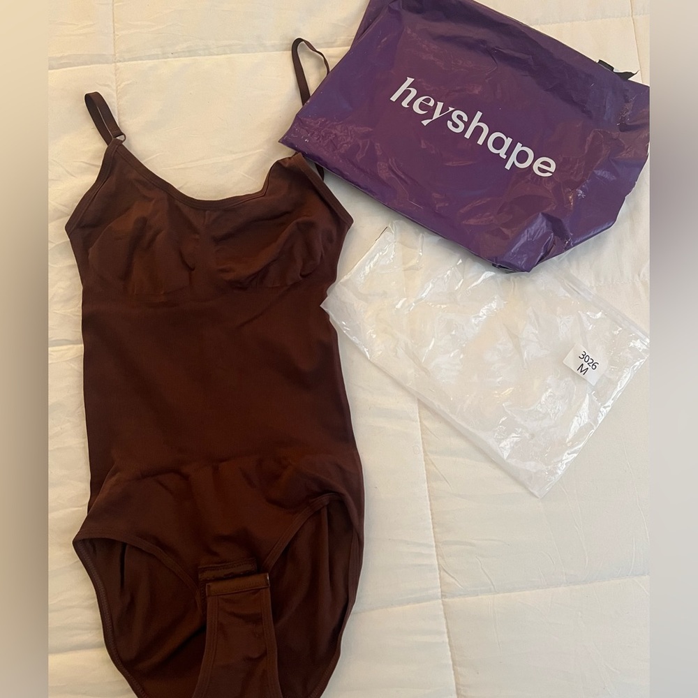 Hey Shape body suit in Brown size Medium